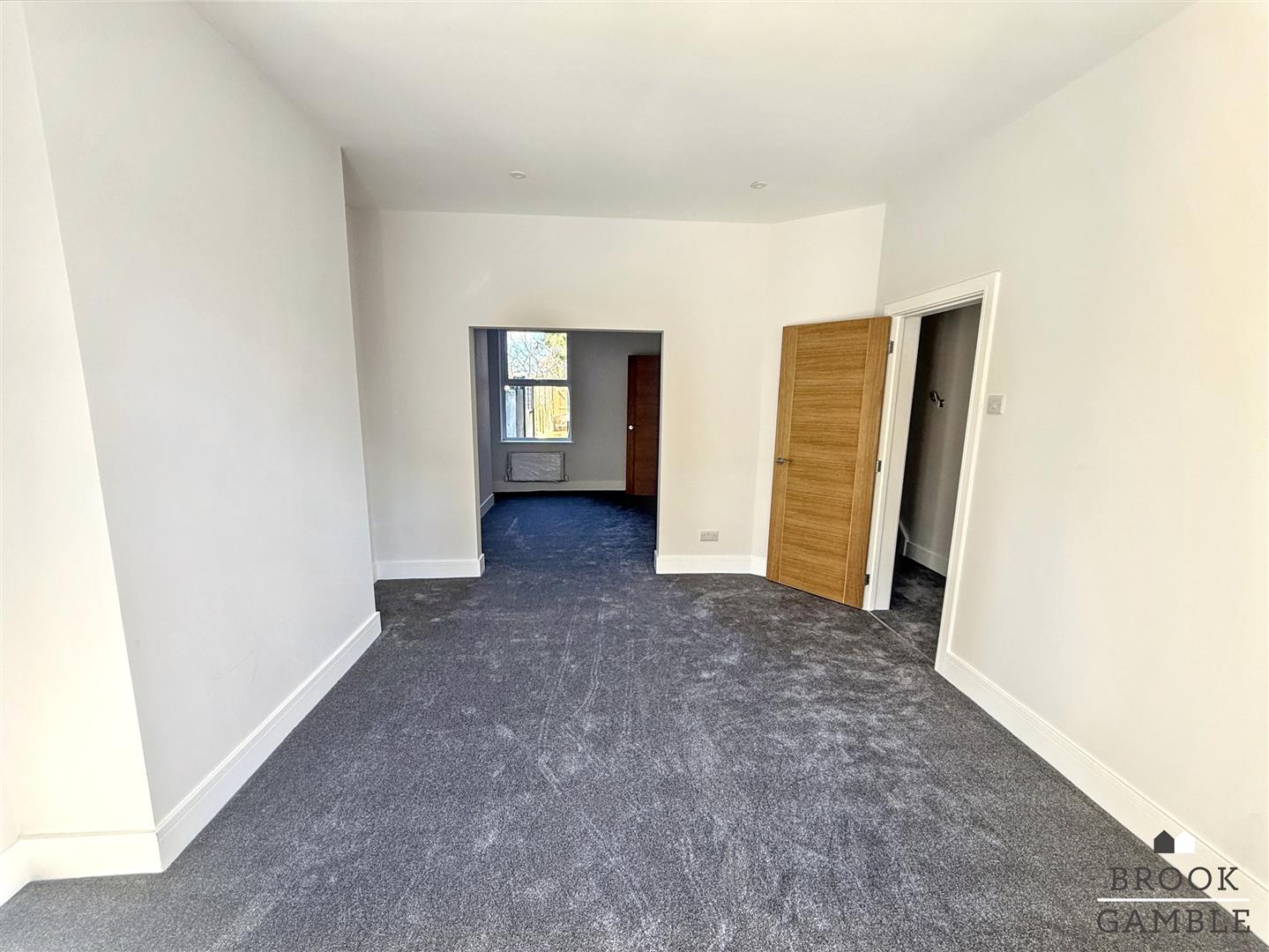 3 Bedroom House. Annington Road in Eastbourne,  14